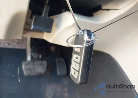 2015 Honda Accord Hybrid Exl z USA, uszkodzony, nr VIN 1HGCR6F57FA007847